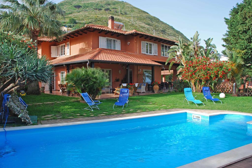 B&B Villa Di Giorgi Cefalù Exterior foto
